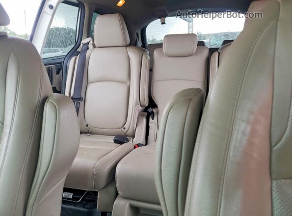 5FNRL6H90JB034754 2018 HONDA ODYSSEY White Widok tylnych siedzeń