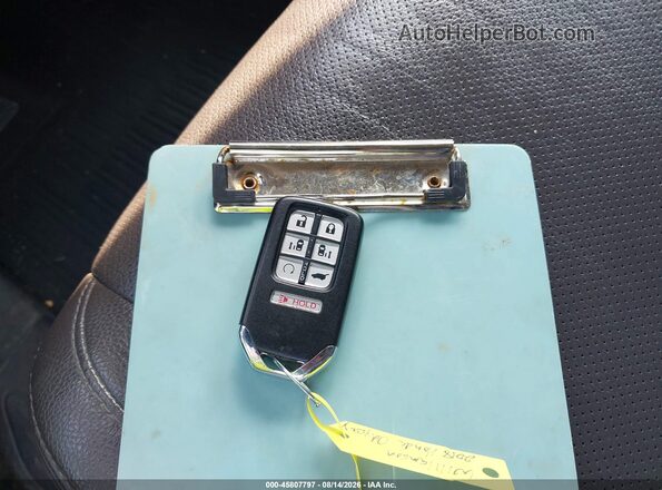 5FNRL6H90JB036861 2018 HONDA ODYSSEY Pewter Вид панели приборов