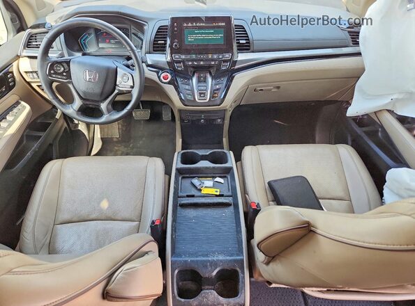5FNRL6H90PB011998 2023 HONDA ODYSSEY Белый Вид панели приборов