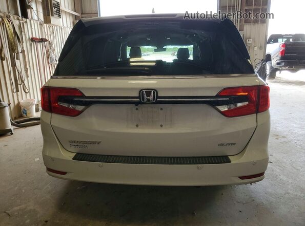 5FNRL6H90RB022700 2024 HONDA ODYSSEY White Հետևի տեսք