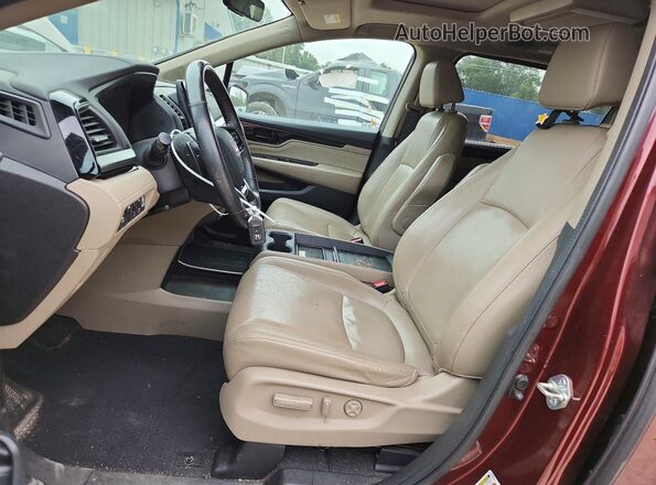 5FNRL6H92JB035792 2018 HONDA ODYSSEY Maroon Front interior view