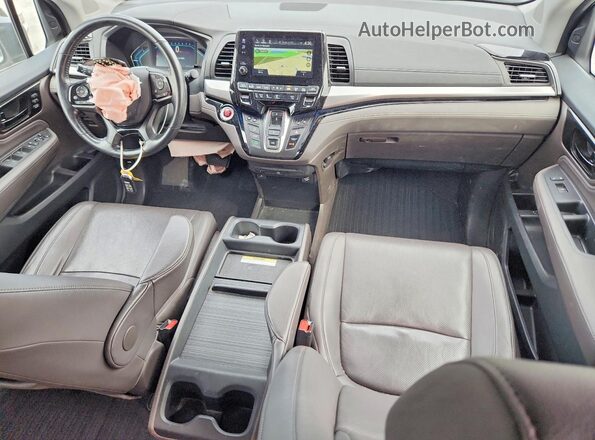5FNRL6H93JB042041 2018 HONDA ODYSSEY Серый Вид панели приборов