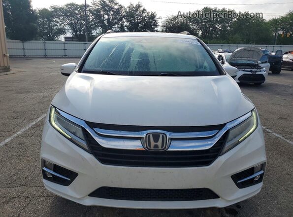 5FNRL6H93JB047644 2018 HONDA ODYSSEY White Front view