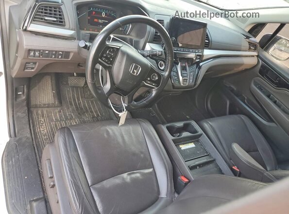 5FNRL6H93JB047644 2018 HONDA ODYSSEY White Dashboard view
