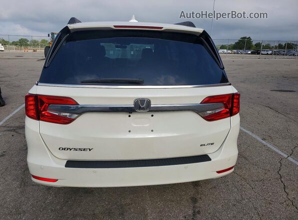 5FNRL6H93JB047644 2018 HONDA ODYSSEY White Rear view