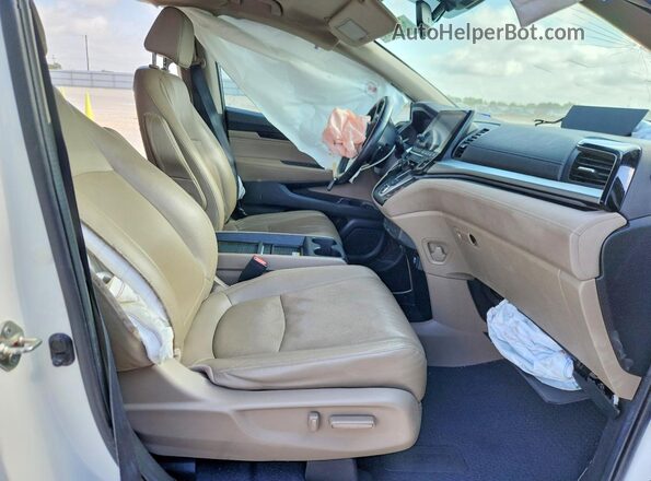 5FNRL6H94KB110011 2019 HONDA ODYSSEY White Вид салону спереду