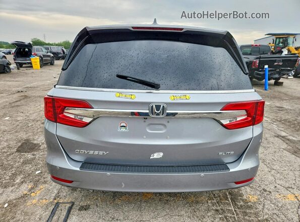 5FNRL6H94KB112017 2019 HONDA ODYSSEY Silver Rear view
