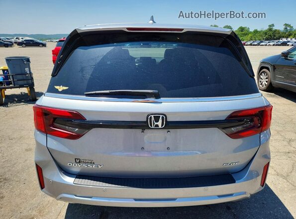 5FNRL6H95SB002755 2025 HONDA ODYSSEY Silver Вид ззаду