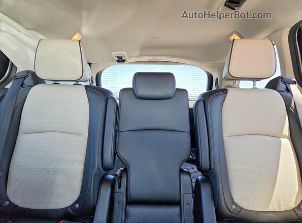 5FNRL6H95SB002755 2025 HONDA ODYSSEY Silver Вид задніх сидінь