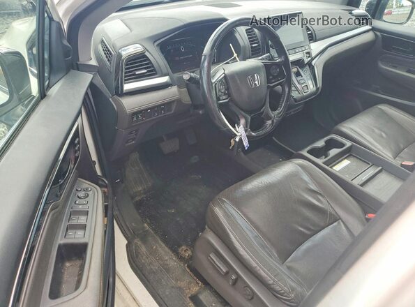 5FNRL6H96JB033429 2018 HONDA ODYSSEY White Առջևի վահանակի տեսք
