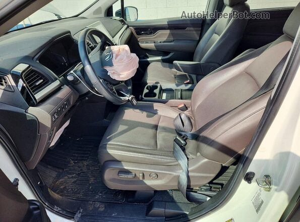 5FNRL6H96KB119213 2019 HONDA ODYSSEY White Vista interior delantera