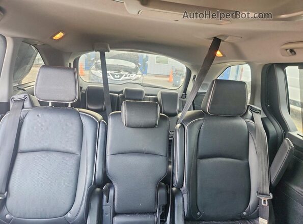 5FNRL6H96NB038670 2022 HONDA ODYSSEY Black Widok tylnych siedzeń