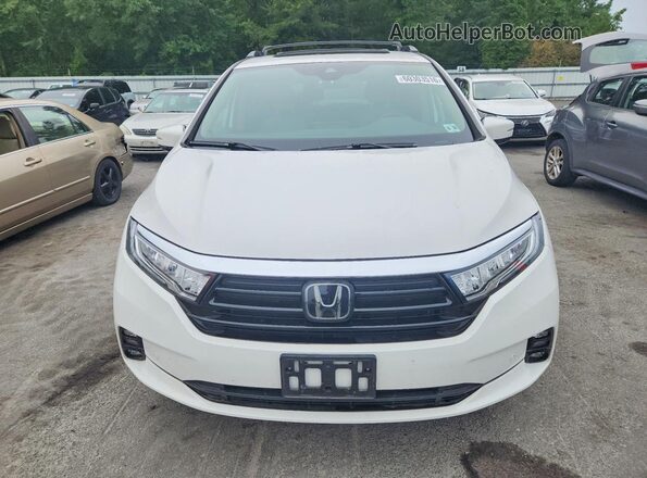 5FNRL6H97PB067503 2023 HONDA ODYSSEY Белый Вид спереди