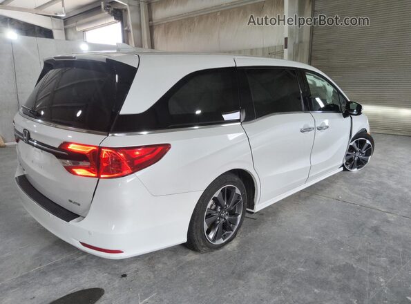 5FNRL6H98NB056510 2022 HONDA ODYSSEY White 