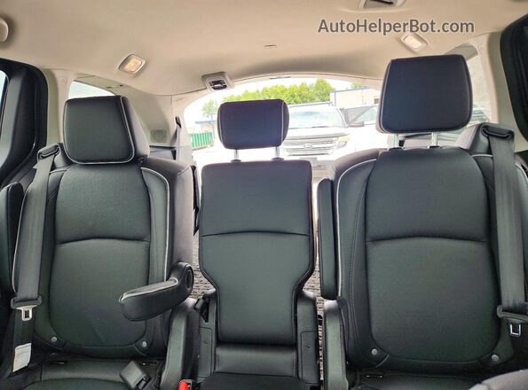5FNRL6H99SB035290 2025 HONDA ODYSSEY Gray Rear seats view