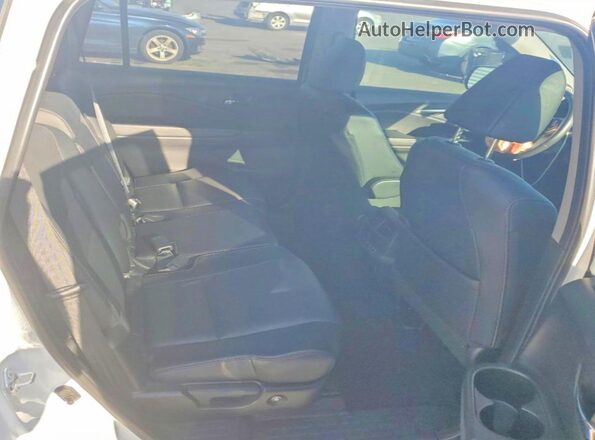 5FNYF5H20MB030255 2021 HONDA PILOT Белый Вид задней части салона