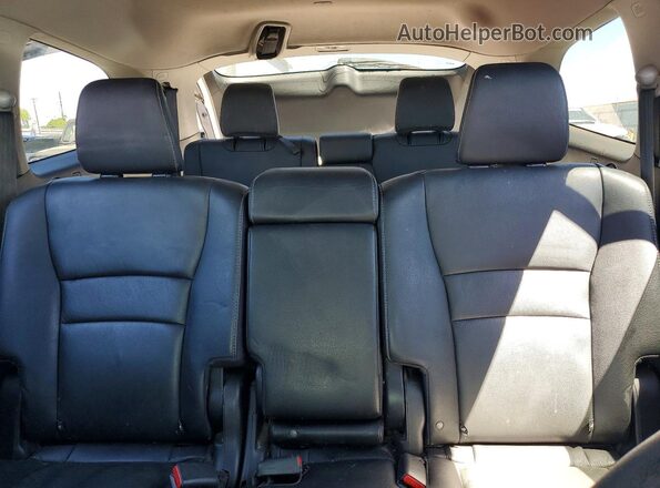 5FNYF5H25MB042689 2021 HONDA PILOT Белый Вид задних сидений