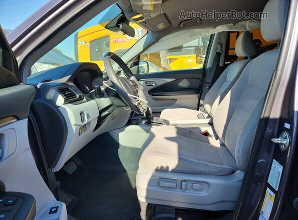 5FNYF5H38LB027563 2020 HONDA PILOT Charcoal Вид салону спереду