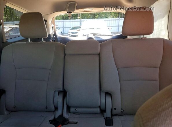 5FNYF5H45JB000360 2018 HONDA PILOT Blue Rear seats view