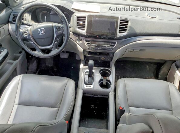 5FNYF5H50JB015101 2018 HONDA PILOT Blue Dashboard view