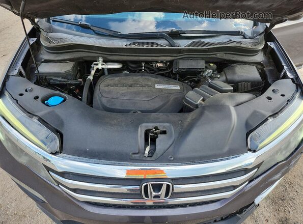 5FNYF5H51HB044293 2017 HONDA PILOT Gray Widok komory silnika