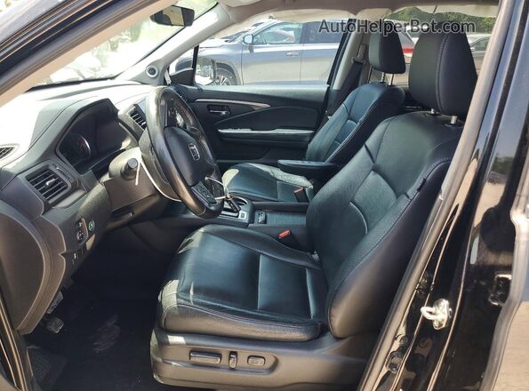 5FNYF5H52KB036050 2019 HONDA PILOT Black Front interior view