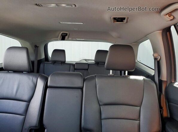 5FNYF5H52NB010567 2022 HONDA PILOT Gray Widok tylnych siedzeń