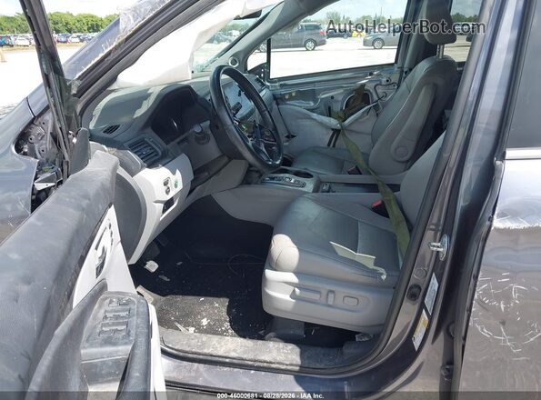 5FNYF5H53MB002525 2021 HONDA PILOT Gray Вид салону спереду