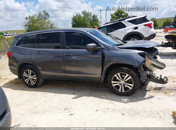 5FNYF5H54JB019457 2018 HONDA PILOT Gray 360 interior view