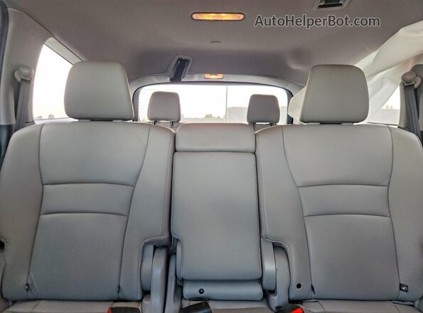 5FNYF5H55KB007836 2019 HONDA PILOT Gray Rear seats view
