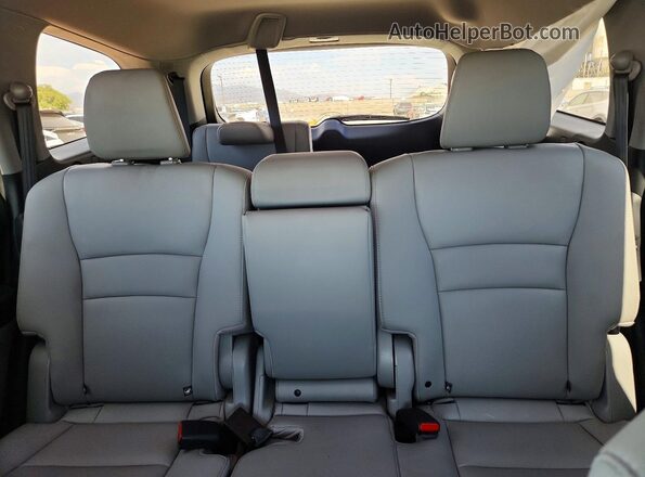 5FNYF5H57LB012781 2020 HONDA PILOT Blue Вид задніх сидінь