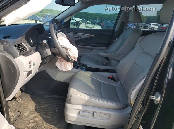 5FNYF5H5XJB028700 2018 HONDA PILOT Черный Вид салона спереди