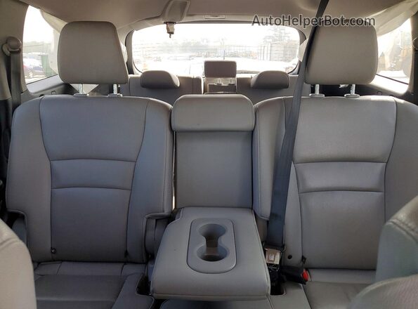 5FNYF5H5XJB028700 2018 HONDA PILOT Черный Вид задних сидений