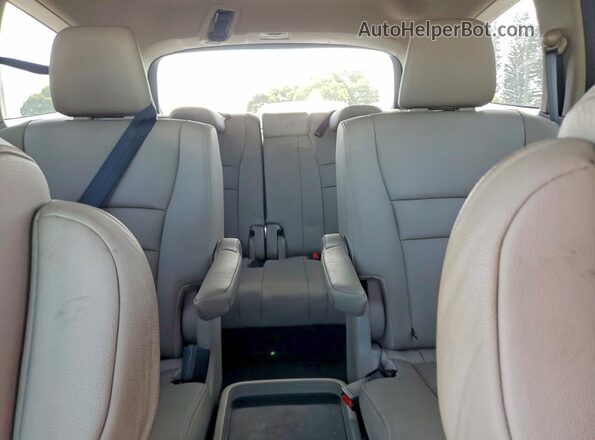 5FNYF5H68KB001358 2019 HONDA PILOT Burgundy Vista de los asientos traseros