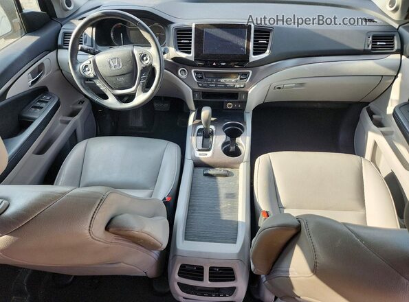 5FNYF5H69HB021658 2017 HONDA PILOT Blue Dashboard view