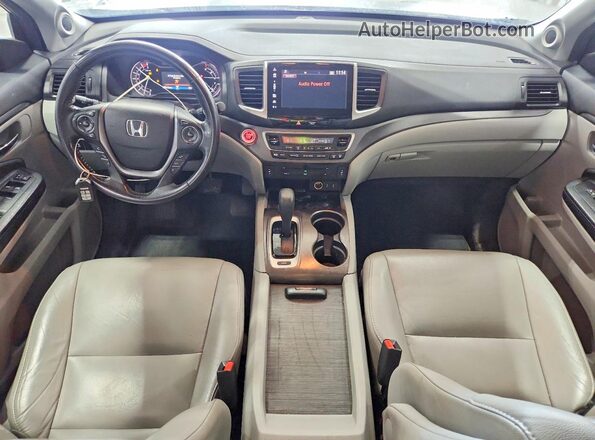 5FNYF5H8XHB009410 2017 HONDA PILOT Серый Вид панели приборов