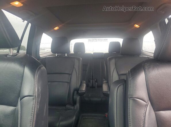 5FNYF6H01HB074694 2017 HONDA PILOT Gray Widok tylnych siedzeń