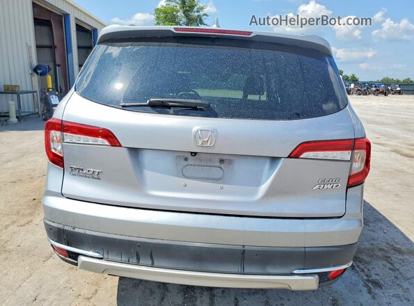 5FNYF6H02LB063518 2020 HONDA PILOT Silver Rear view