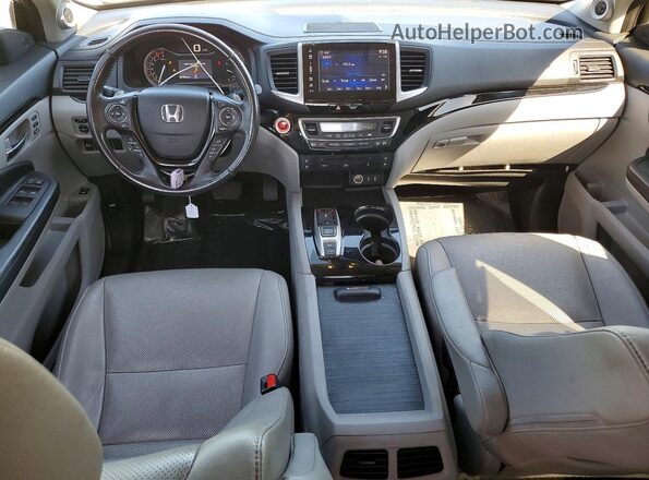 5FNYF6H05HB002008 2017 HONDA PILOT Silver წინა პანელის ხედი