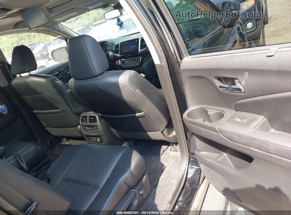 5FNYF6H06HB058247 2017 HONDA PILOT Черный Вид наклейки с VIN-кодом