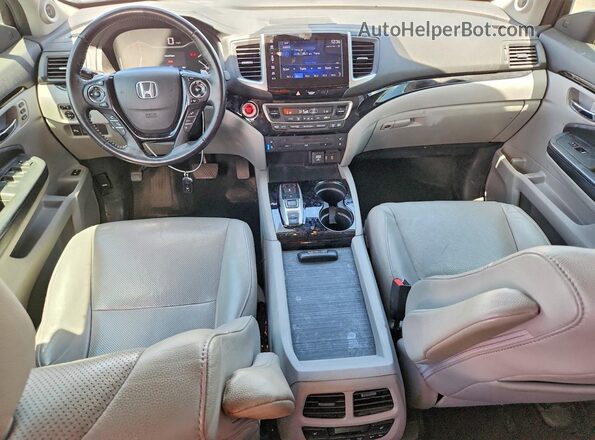 5FNYF6H07HB003192 2017 HONDA PILOT Silver Widok deski rozdzielczej