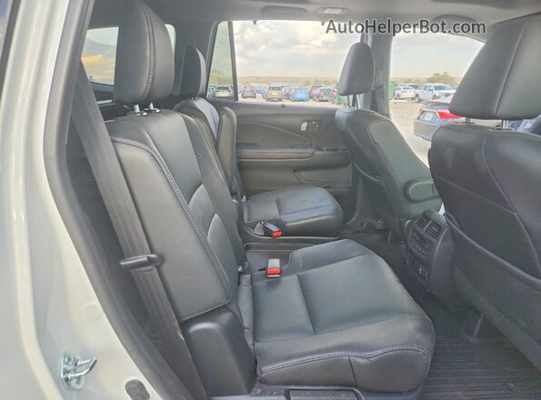 5FNYF6H07MB062270 2021 HONDA PILOT White Widok wnętrza z tyłu