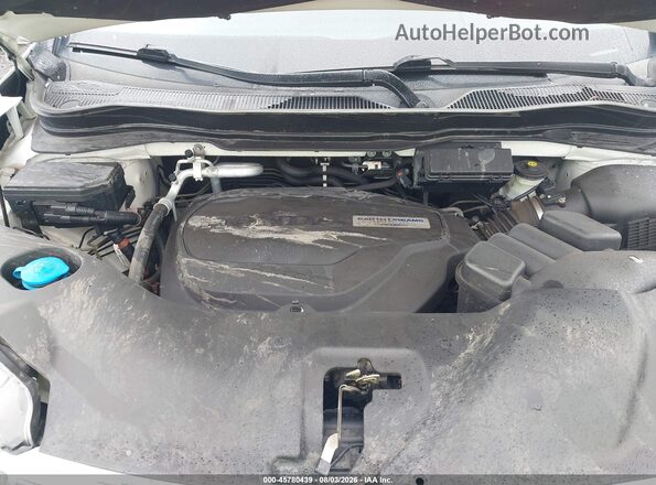 5FNYF6H09JB041173 2018 HONDA PILOT White Вид ззаду