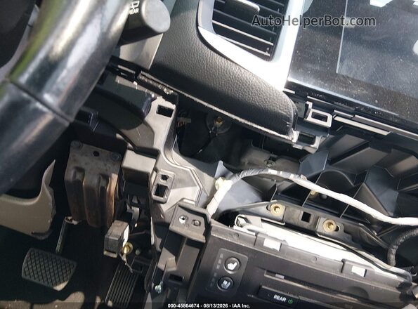 5FNYF6H0XJB003645 2018 HONDA PILOT Silver 