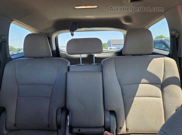 5FNYF6H10HB030579 2017 HONDA PILOT Blue Вид задніх сидінь