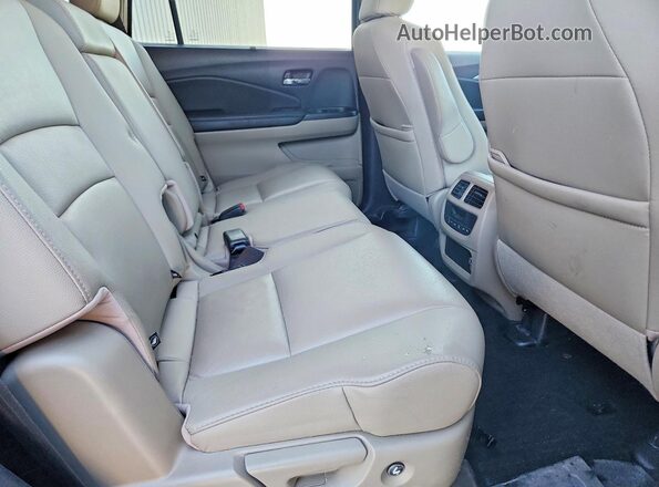 5FNYF6H25NB009070 2022 HONDA PILOT Burgundy Vista interior trasera