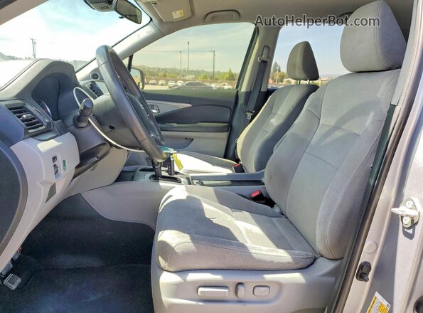 5FNYF6H32KB097984 2019 HONDA PILOT Silver Widok wnętrza z przodu