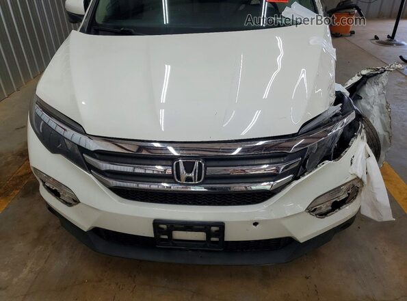 5FNYF6H35JB019410 2018 HONDA PILOT Белый Вид задней части салона