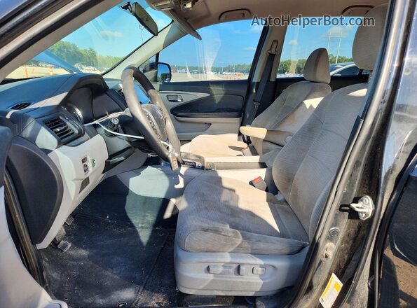 5FNYF6H38JB022656 2018 HONDA PILOT Черный Вид салона спереди