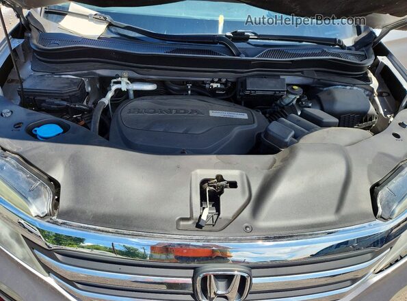 5FNYF6H3XHB021969 2017 HONDA PILOT Silver ძრავის განყოფილების ხედი